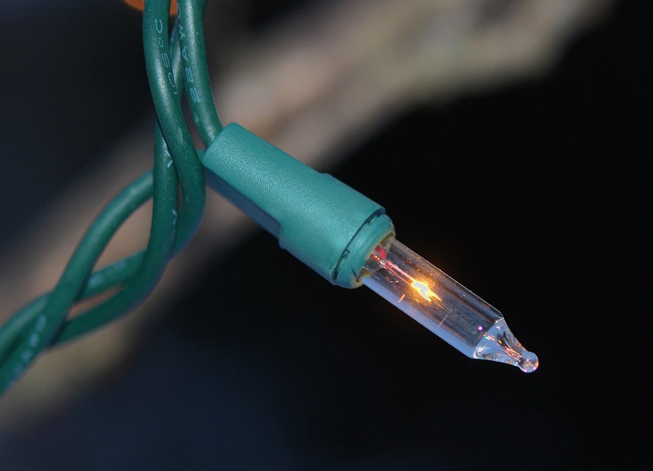 Patio String Lights (100ft)